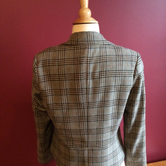 Willow & Clay Gray Plaid Blazer with Tan Accents - Picture 3 of 4